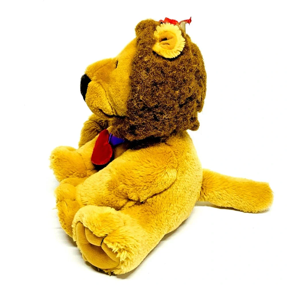 Hallmark Lion Plush Heart & Bow 10